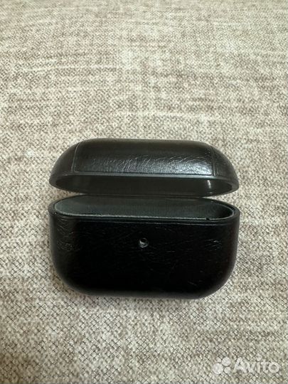 Чехлы для iPhone 11 Pro и Airpods Pro