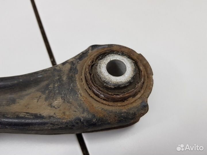 Рычаг подвески задний правый (Chrysler Crossfire)