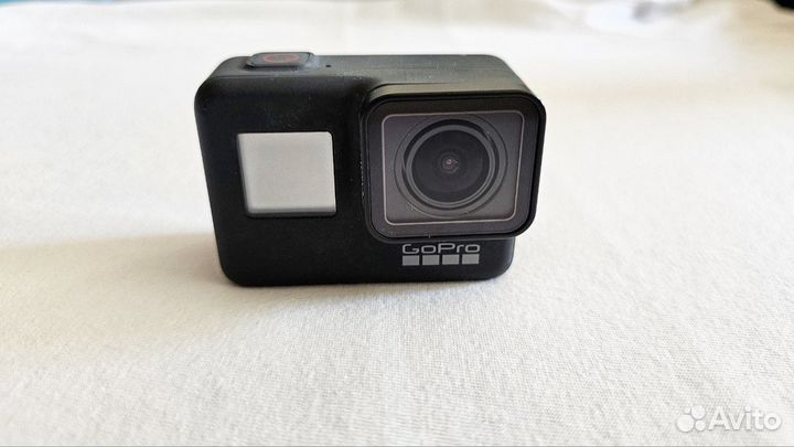 Go Pro Hero 7 black + аккумулятор + 2 карты памяти