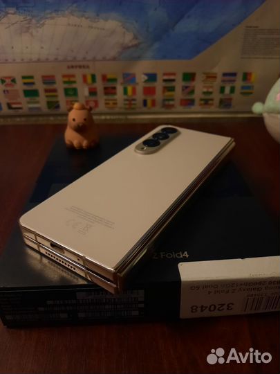 Samsung Galaxy Z Fold4, 12/256 ГБ