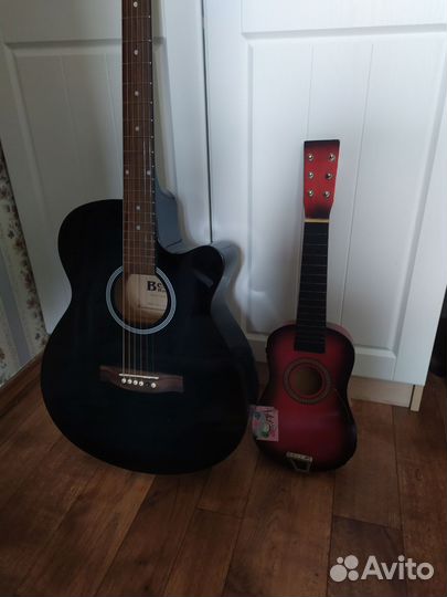 Гитара детская, останки