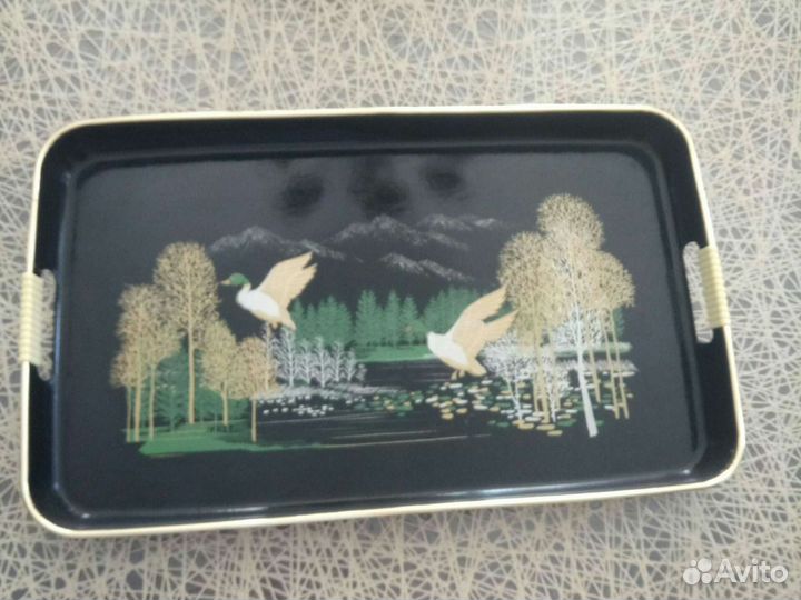 Столик-поднос