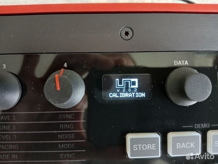 Синтезатор IK Multimedia UNO-synthpro