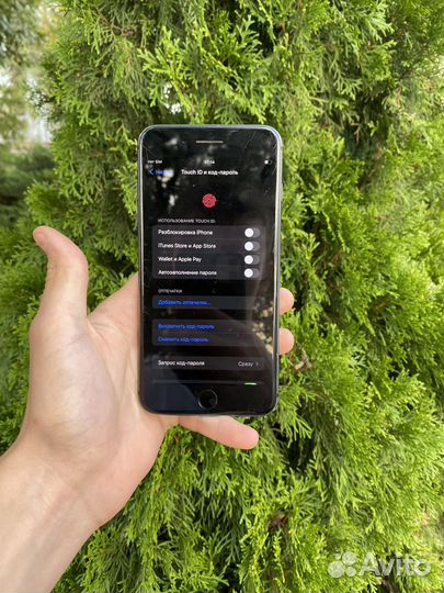 iPhone 8 plus 64gb