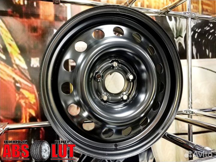 Новые стальные диски R16 на Mitsubishi Lancer