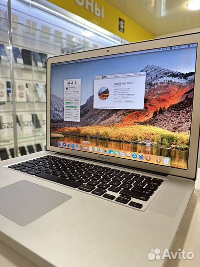 Apple MacBook Pro 15 2011 идеал Silver