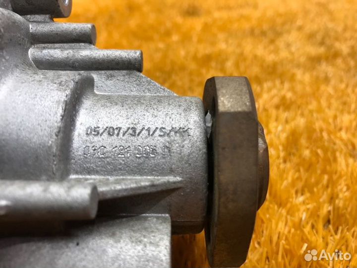 Помпа Volkswagen Golf 1K BLF 2004-2009