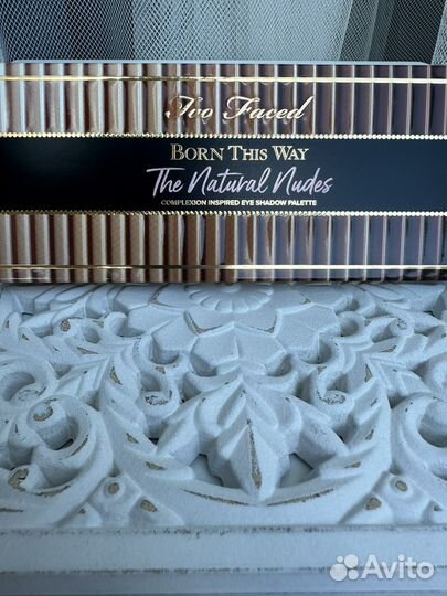 Too Faced Born This Way палетка теней новая