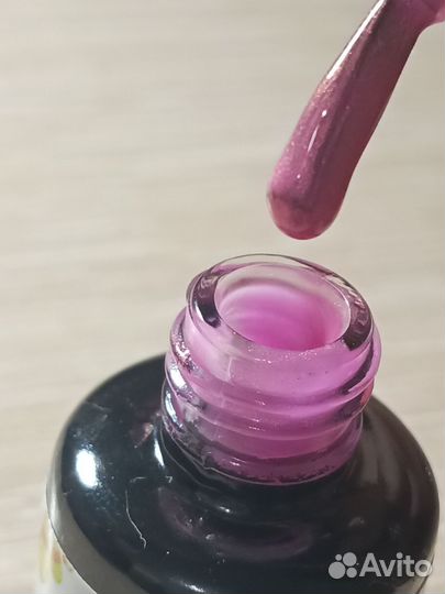 Гель лак для ногтей