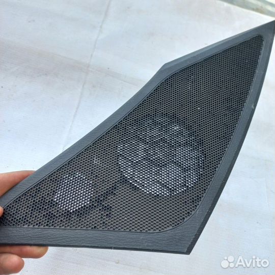 Решетка динамика правая Mazda 6 GL
