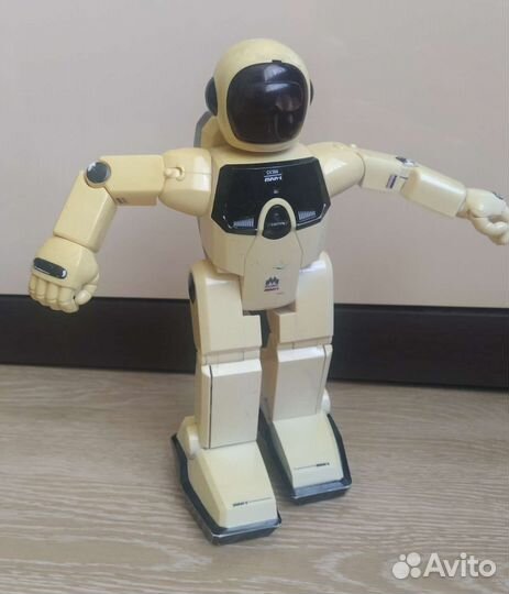 Робот, Фиксики Нолик, гусеница Вупсень из Лунтика