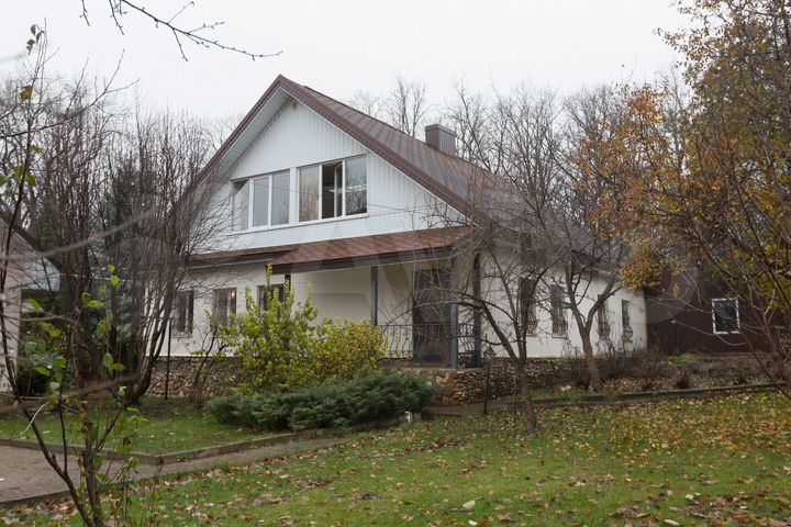 Коттедж 150 м² на участке 5 сот.