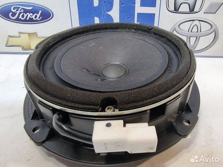 Динамик левый Hyundai Santa Fe 2.2 D4HB 2011