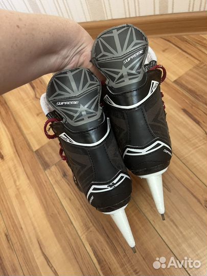 Коньки хоккейные Bauer supreme s140 YTH