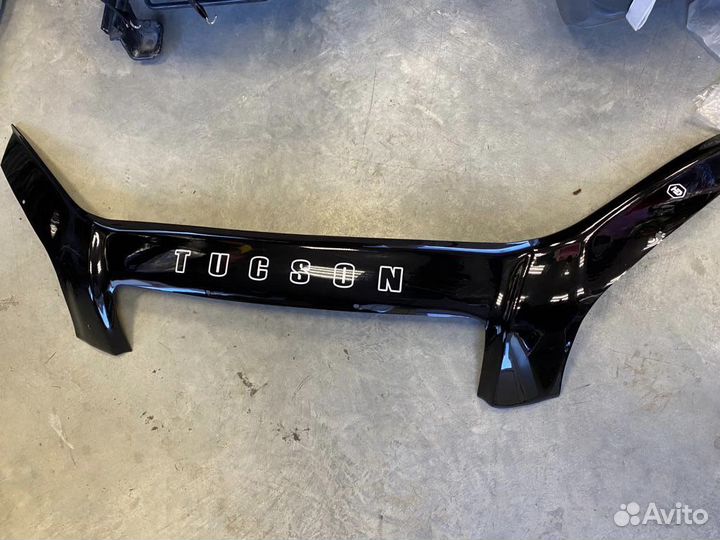 Мухобойка Hyundai Tucson