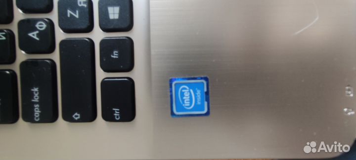 Ноутбук asus D541N