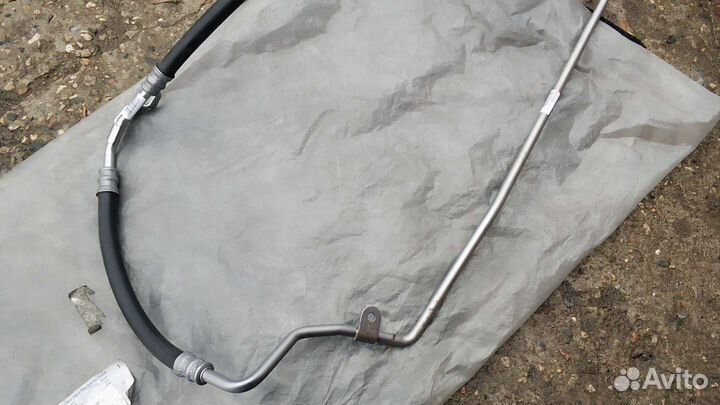 Трубка гур Mercedes E W207 W204