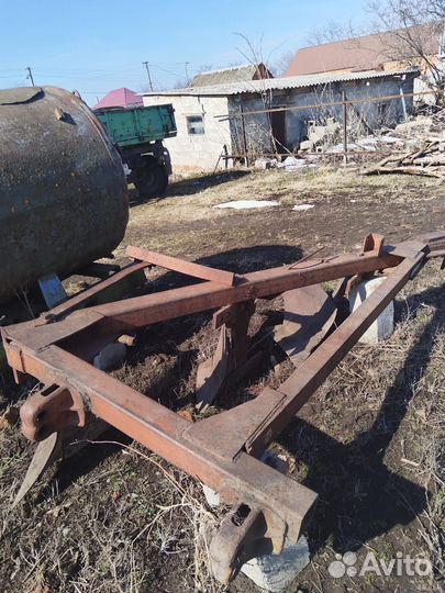 Плуг на мтз 82