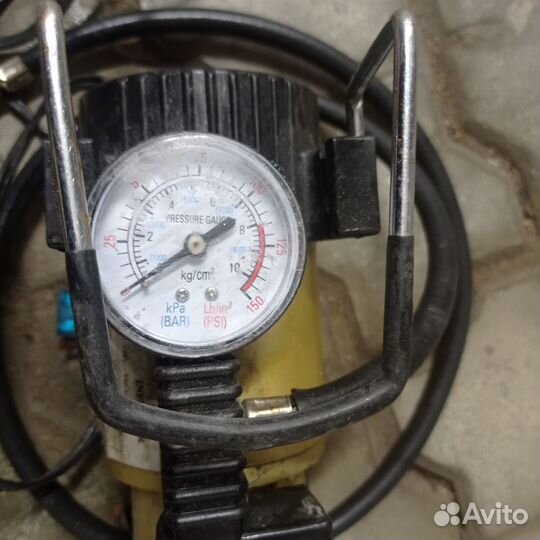 Насос автомобильный электрический