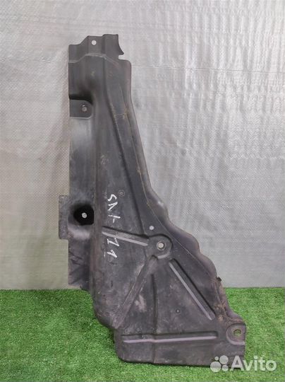 Защита днища правая Mercedes Benz ML W164 2007