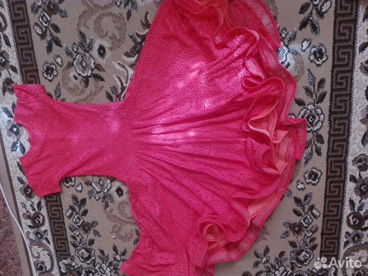 Рейтинговое платье из гепюра