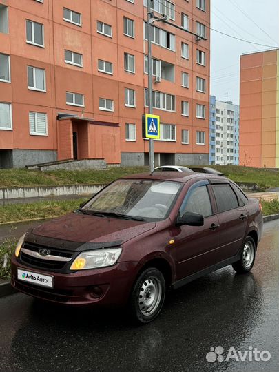 LADA Granta 1.6 МТ, 2012, 170 000 км