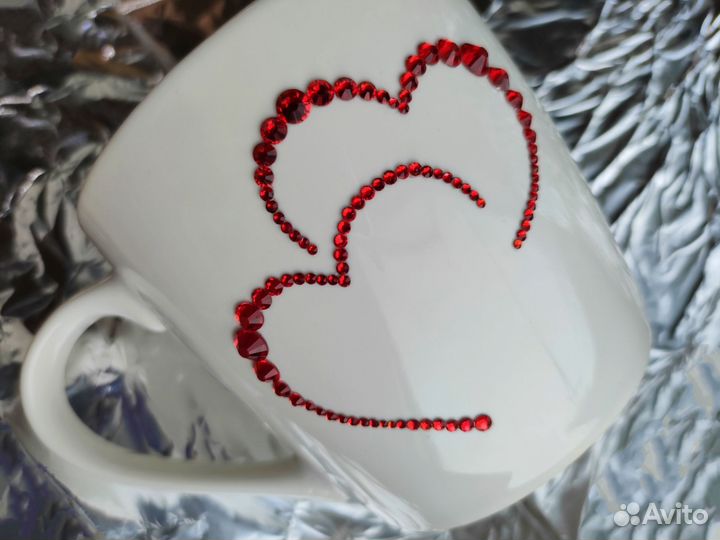 Подарки ручной работы со стразами(кружки,брелок)