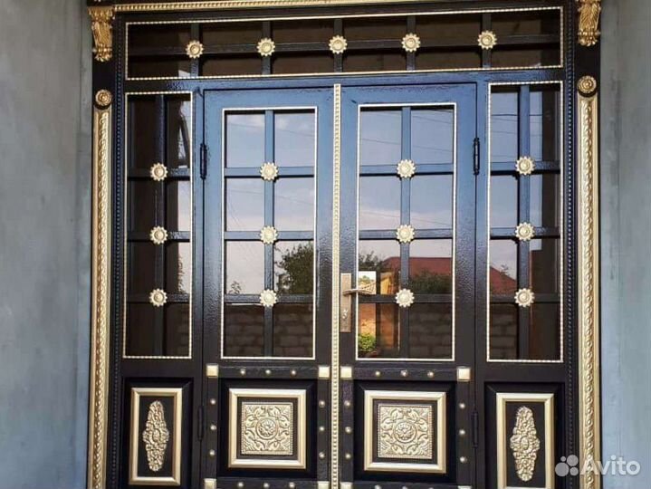 Кованая дверь входная