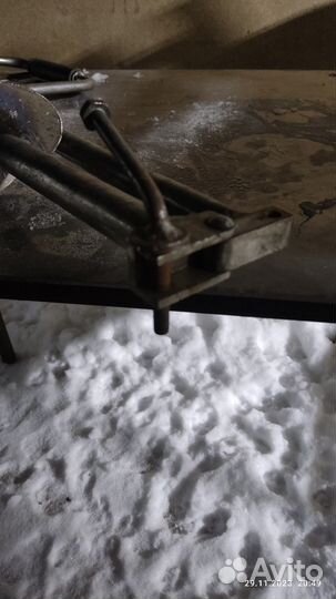 Ледобур титановый 130