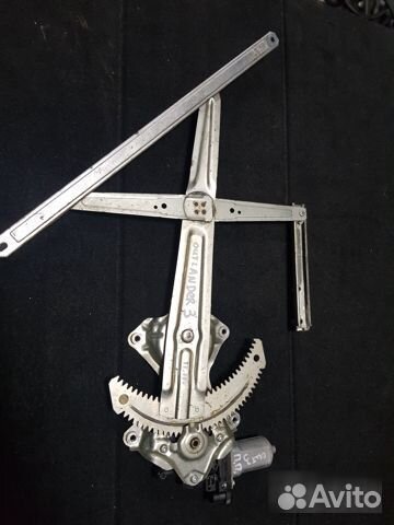 Стеклоподъемник Mitsubishi Outlander