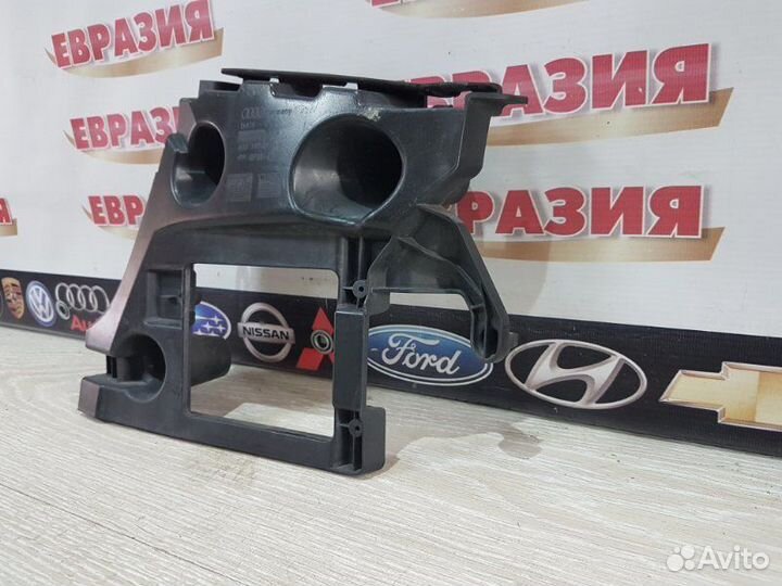 Крепление бампера заднее правое Audi A6 C7 2012