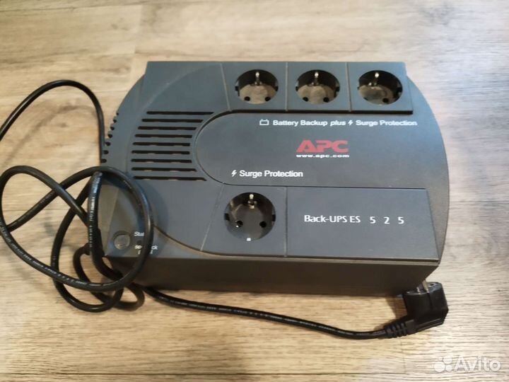 Ибп APC Back-UPS ES 525