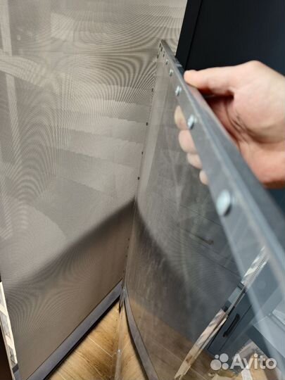 Вставка в окно для вывода мобильного кондиционера