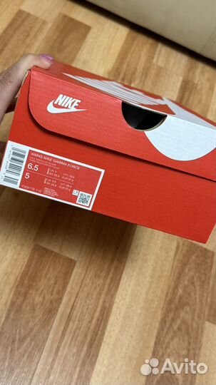 Кроссовки nike