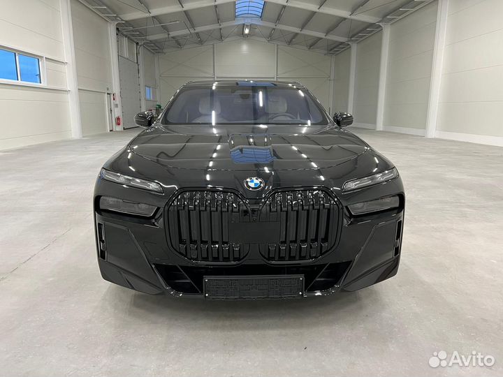 BMW 7 серия 3.0 AT, 2023, 50 км
