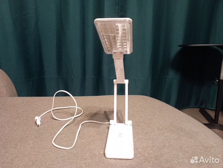 Лампа настольная бу