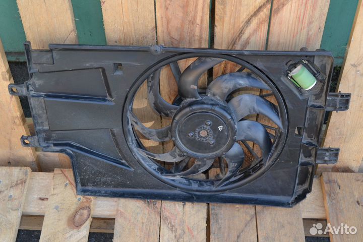 Диффузор и вентилятор LADA Granta, Kalina 2