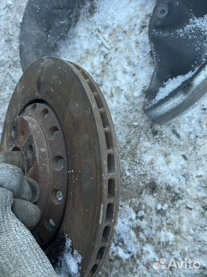 Задние тормозные диски audi A8 d3