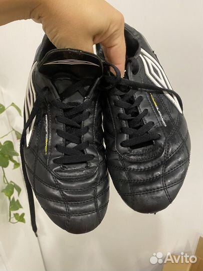 Бутсы umbro 42,5