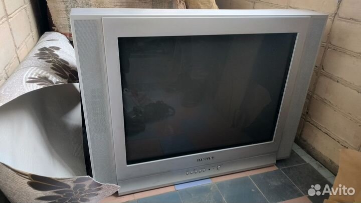 Телевизор samsung