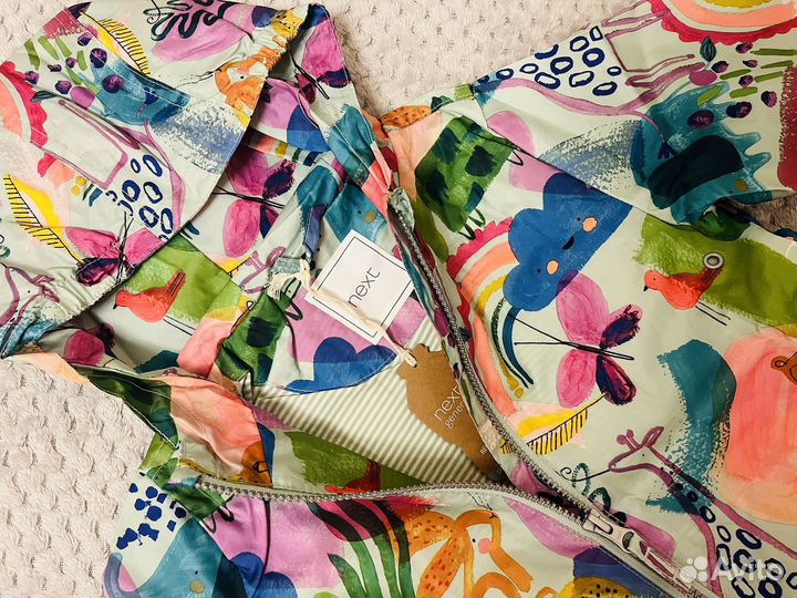 Новая ветровка next 104