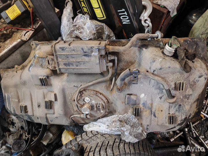 Бензобак хендай солярий 1