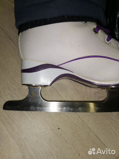 Коньки фигурные размер 35-36
