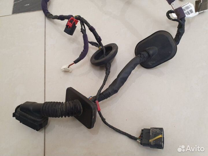 Проводка двери передняя левая Hyundai Sonata YF