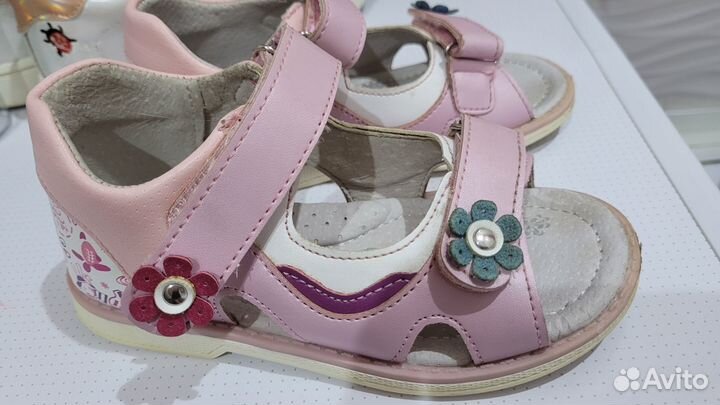 Босоножки для девочки
