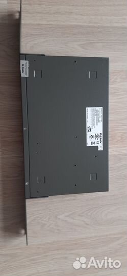 Коммутатор D-link DES-1016D