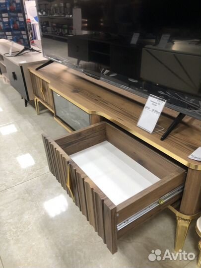 Тумба под тв