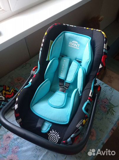 Детское автокресло-переноска от 0 до 12 месяцев