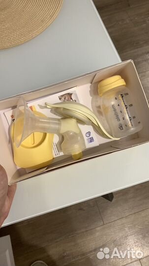 Молокоотсос medela ручной двухфазный