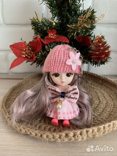 Кукла новая аниме в шапке